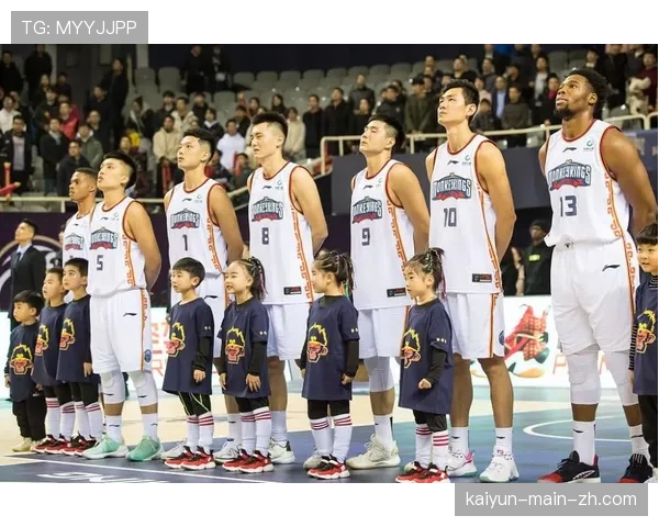 辽宁队客场击败南京止住连败 战绩小幅提升